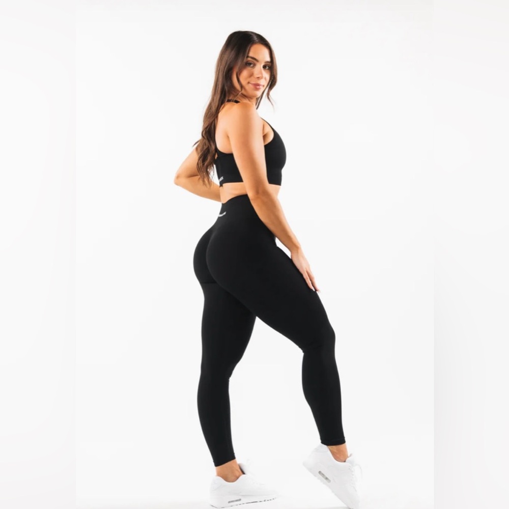 ALPHALETE AMPLIFY LEGGINGS BLACK SMALL - Picture 3 of 7